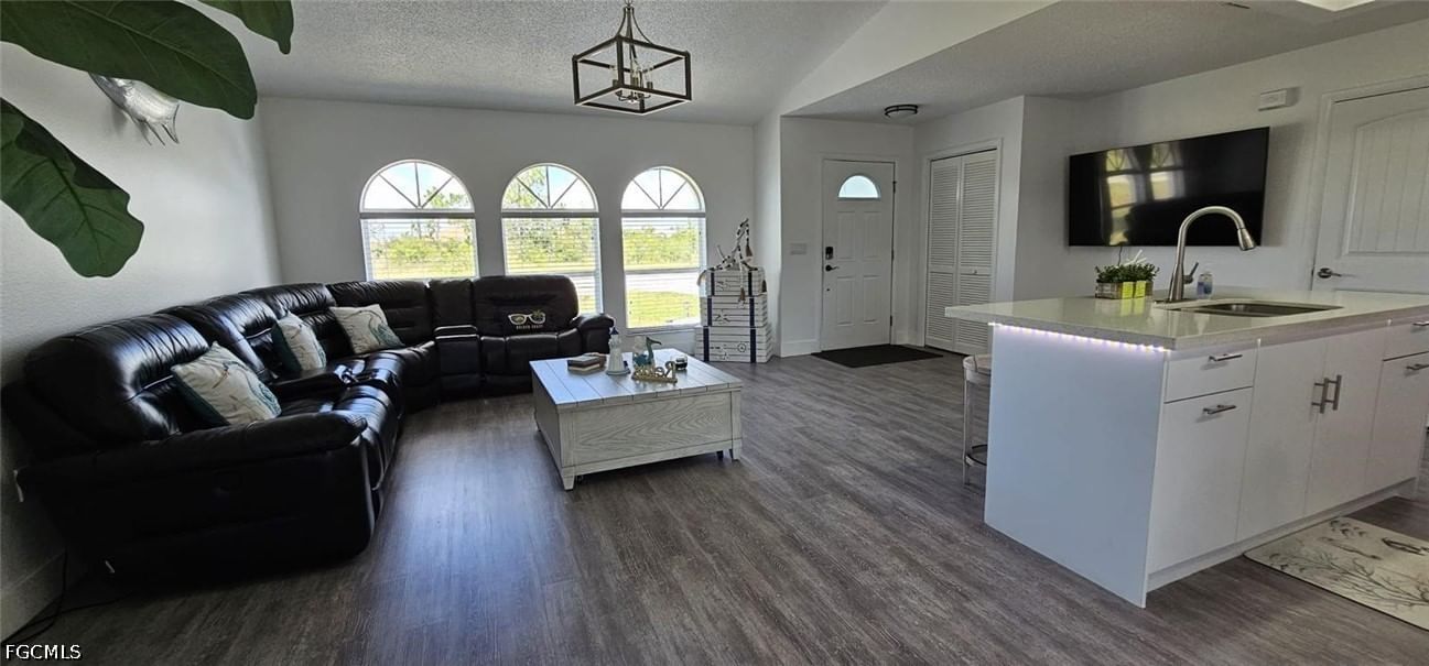 15073 Ingraham Boulevard, Port Charlotte, FL 33981 photo 4