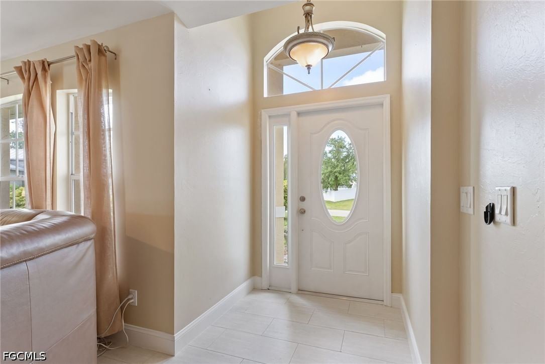 1127 SW 29th Street, Cape Coral, FL 33914 photo 4