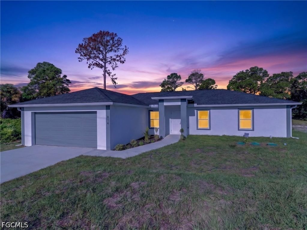 814 Milano Avenue S, Lehigh Acres, FL 33974