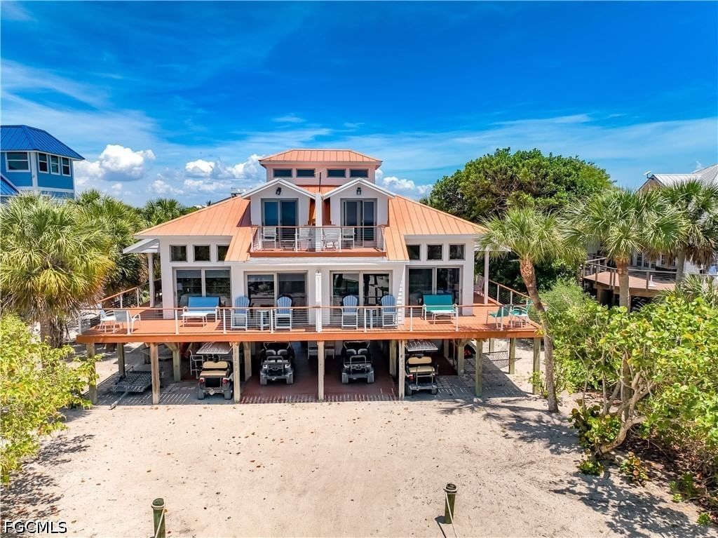 541 Gulf Lane, Upper Captiva, FL 33924 photo 3