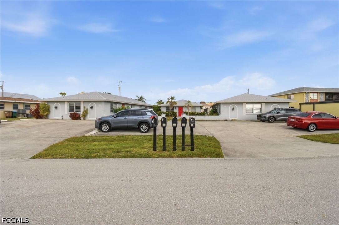4015 SE 19th Avenue #5-9, Cape Coral, FL 33904 photo 2