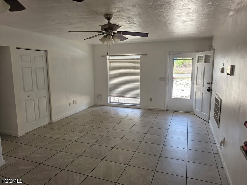 7262 Fair Oaks Street, Spring Hill, FL 34606 photo 4