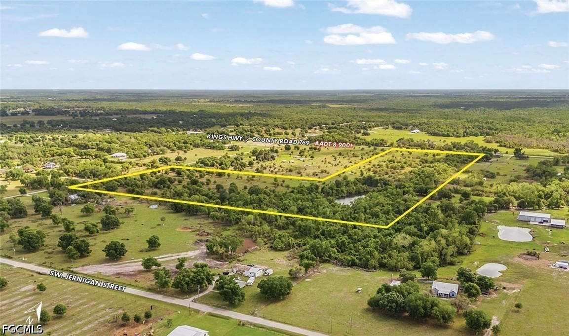 SW Jernigan Street, Arcadia, FL 34266 photo 2