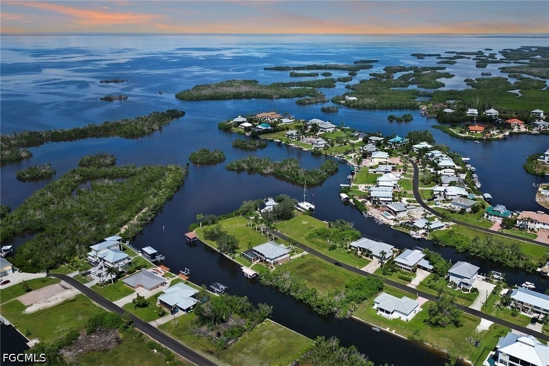 24153 Henry Morgan Boulevard, Punta Gorda, FL 33955 photo 4