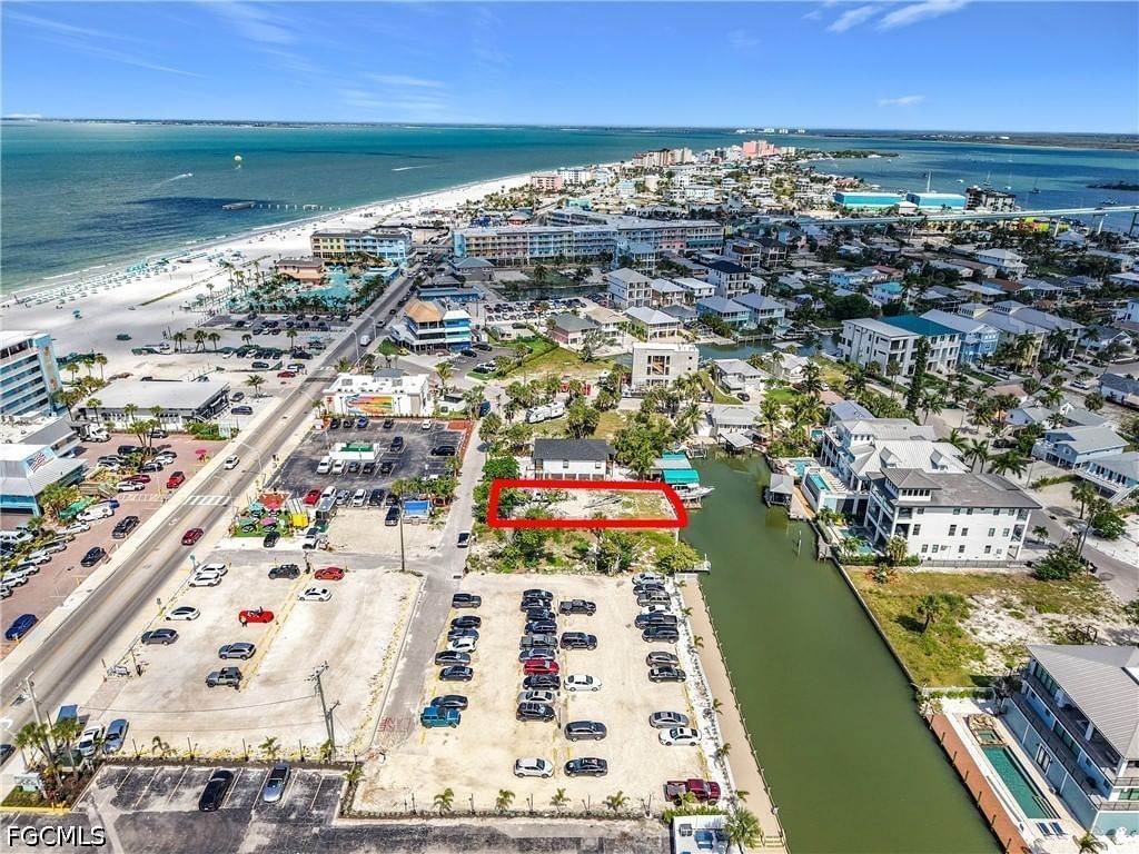 1339 Santos Road, Fort Myers Beach, FL 33931 photo 4