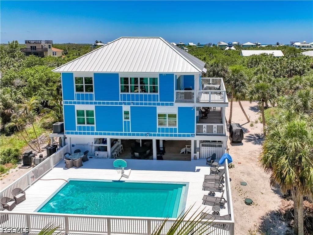 4460 Smugglers Drive, Upper Captiva, FL 33924 photo 4