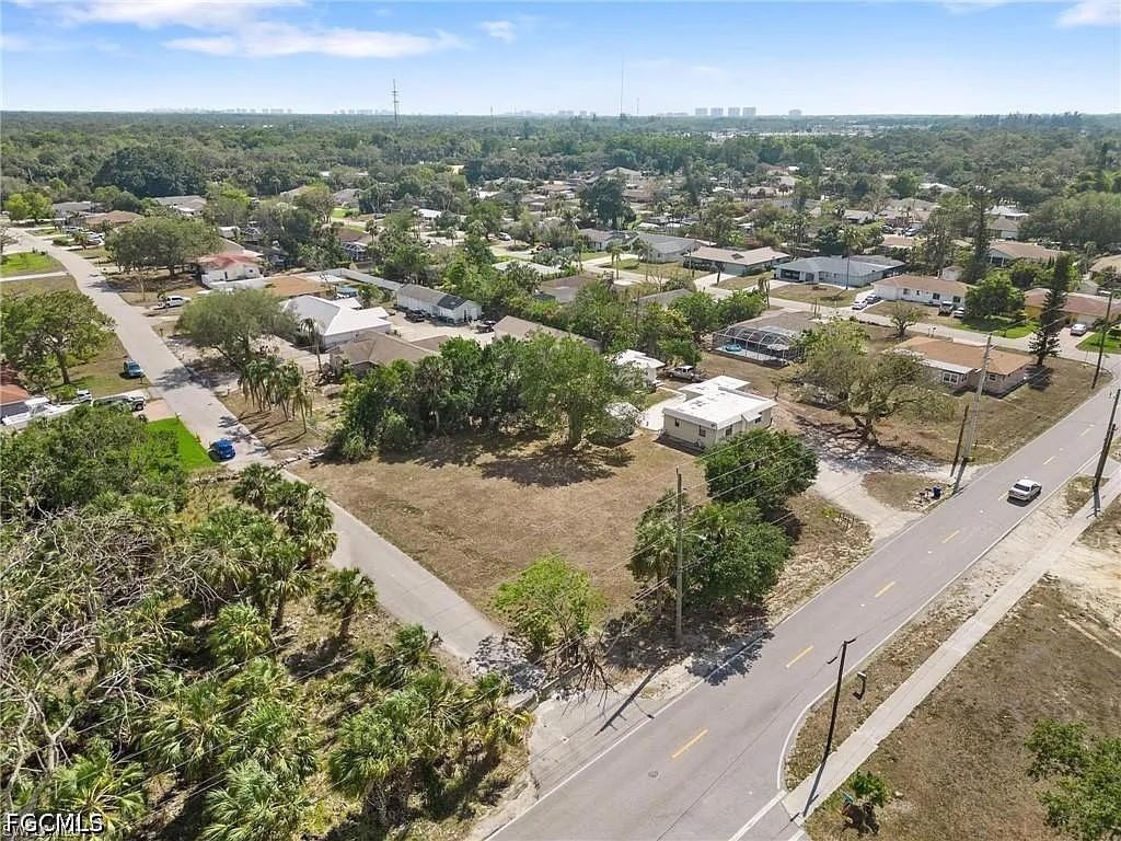 27820 Lime Street, Bonita Springs, FL 34135 photo 4