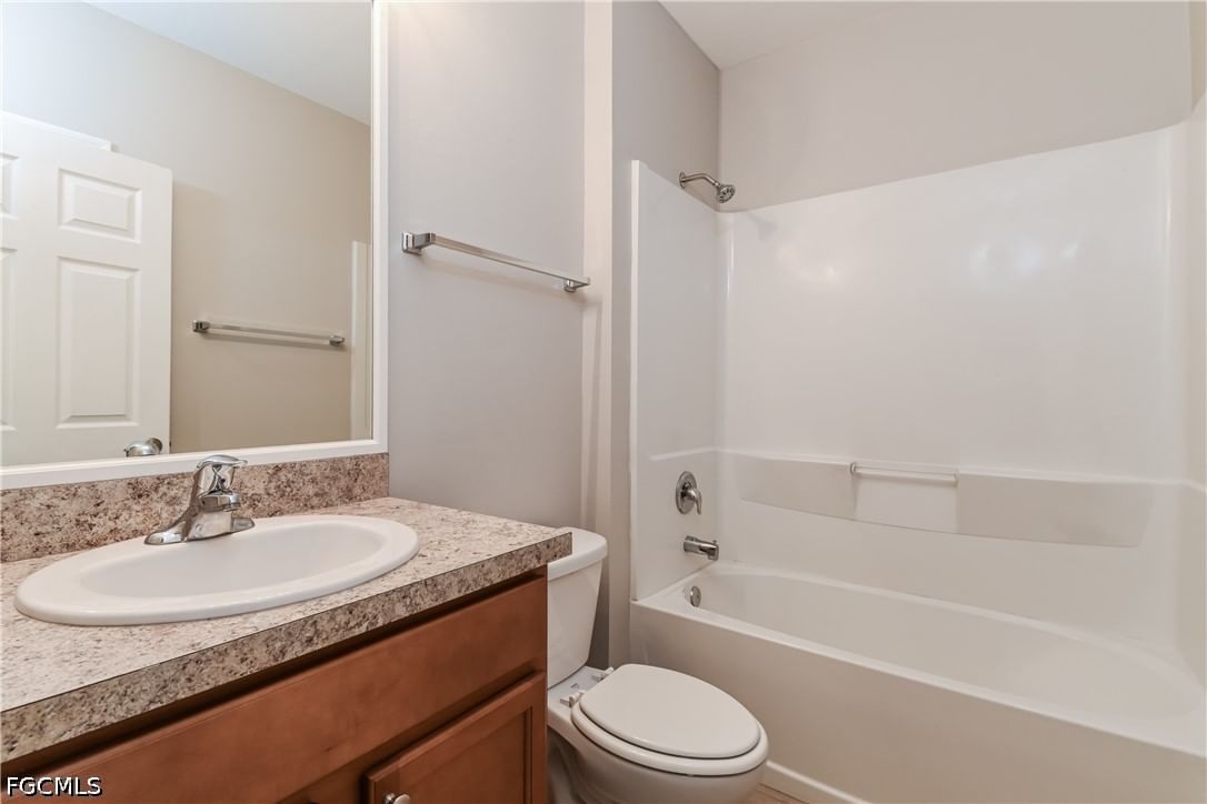 630 SW 23rd Street, Cape Coral, FL 33991 photo 5