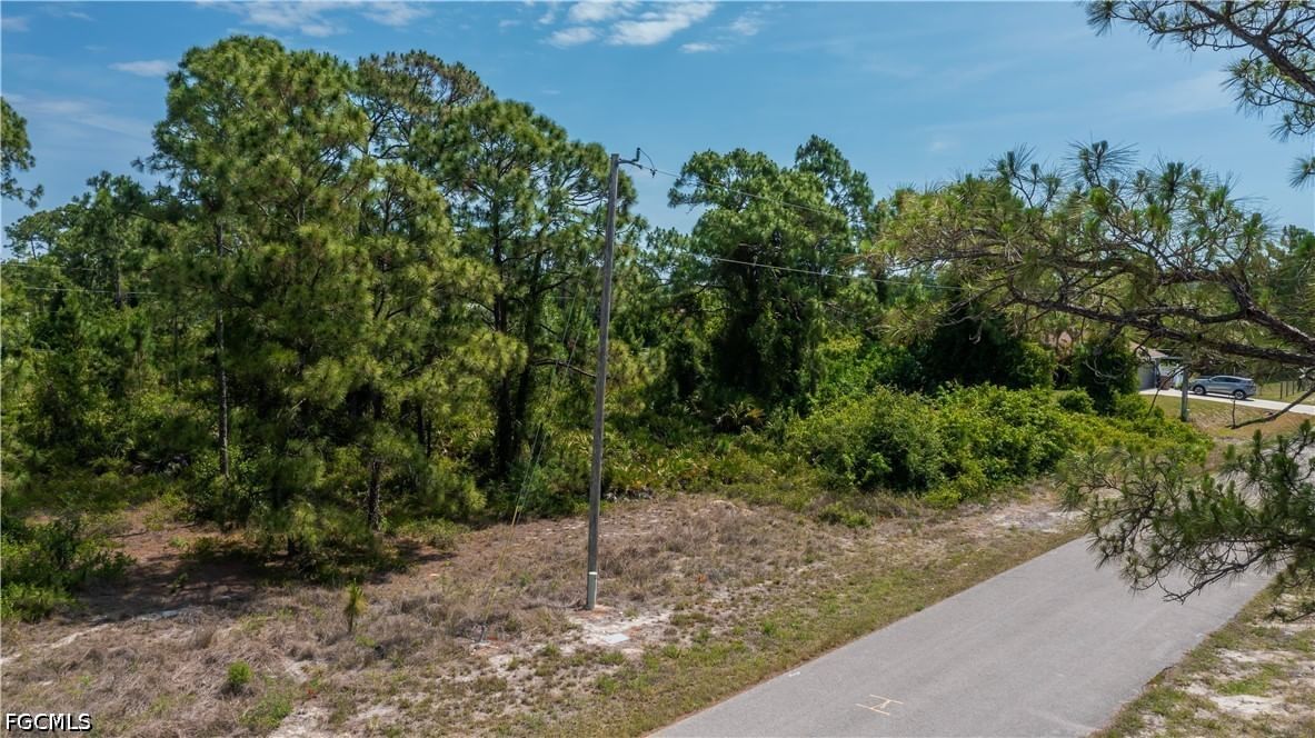 849 Campbell Street E, Lehigh Acres, FL 33974 photo 3