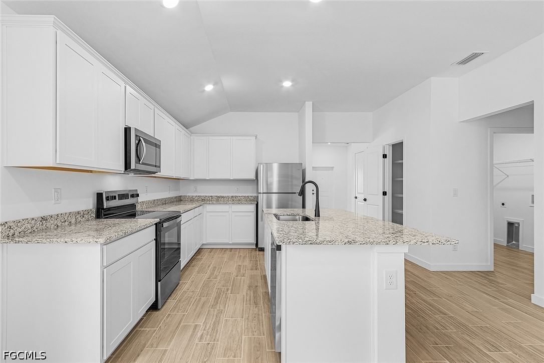 2216 NW 2nd Place, Cape Coral, FL 33993 photo 3