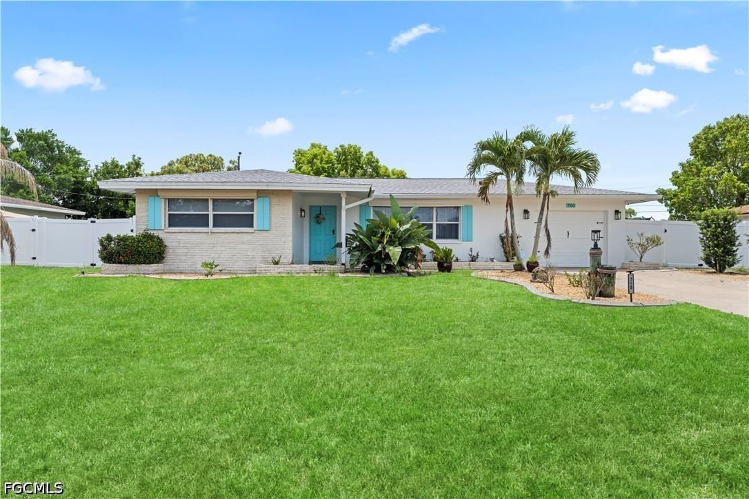 710 SE 42nd Lane, Cape Coral, FL 33904 photo 5