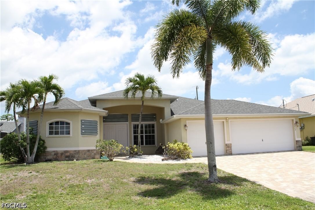 4213 SW 14TH Place, Cape Coral, FL 33914 photo 2