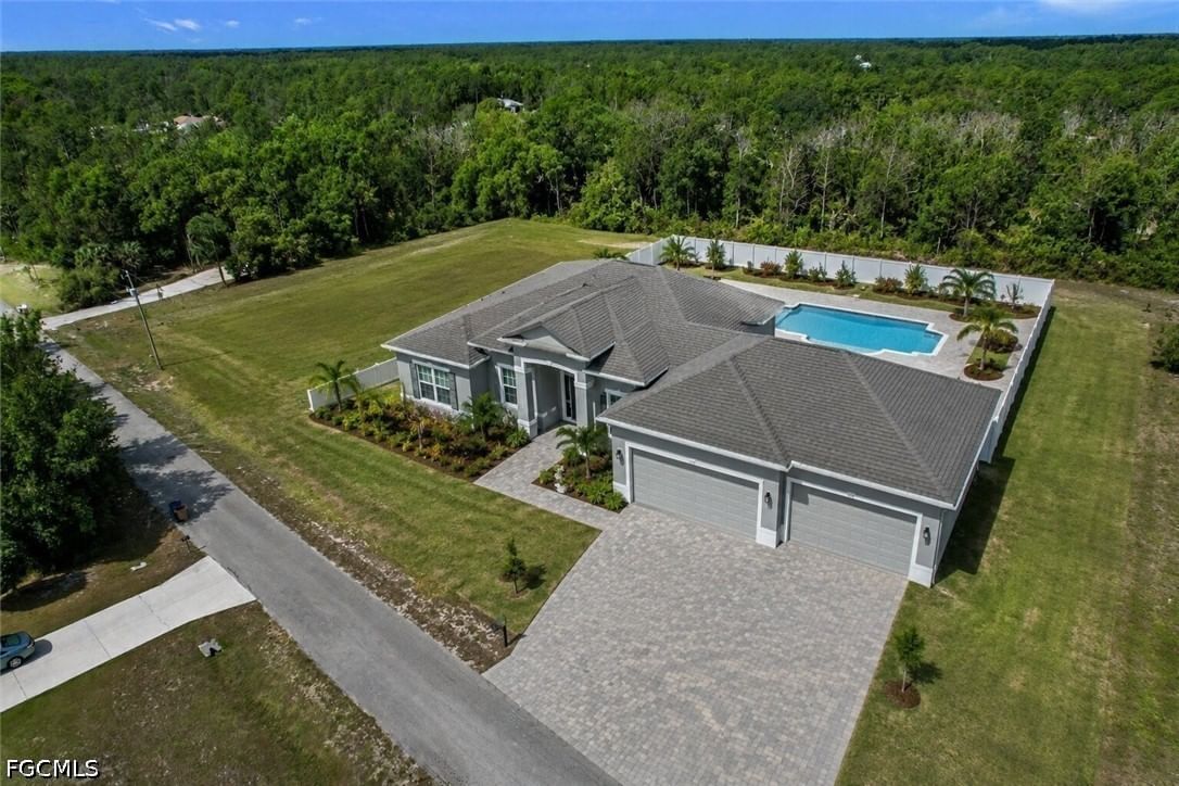 311 Scott Avenue, Lehigh Acres, FL 33936 photo 2
