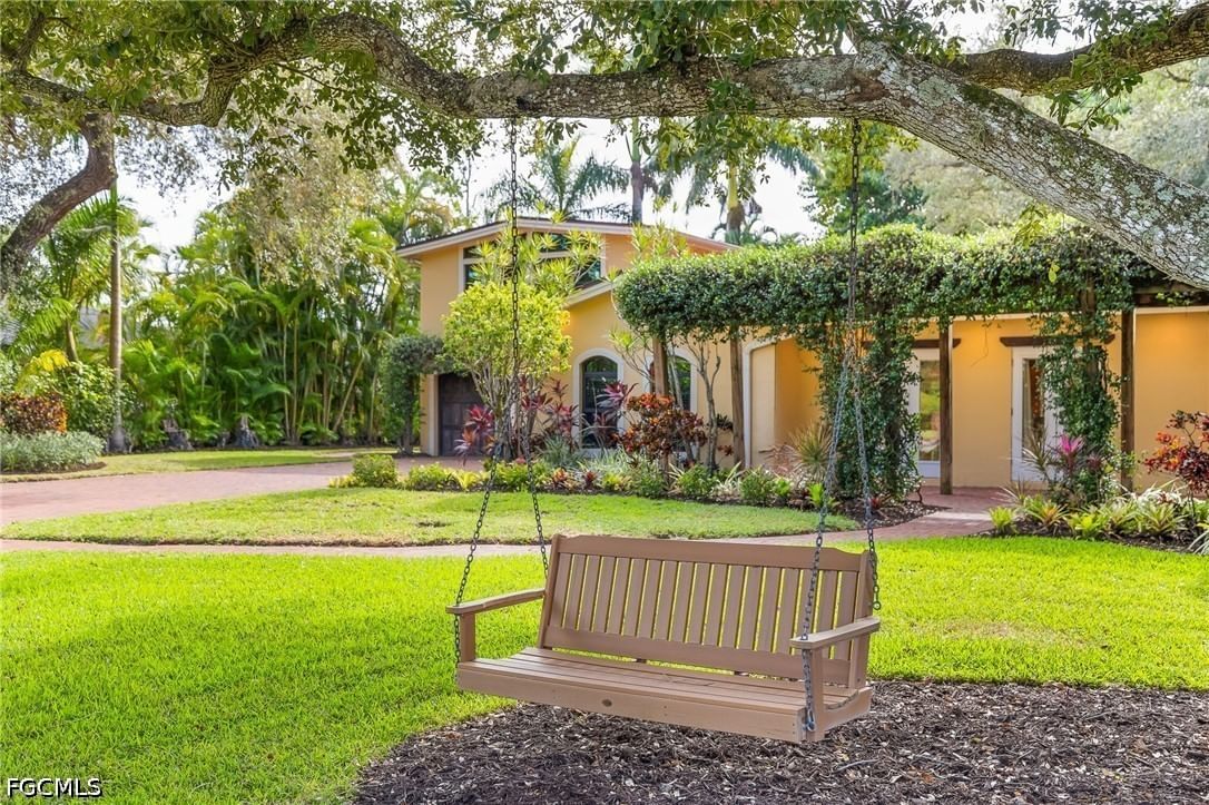 1250 Florida Avenue, Fort Myers, FL 33901 photo 3