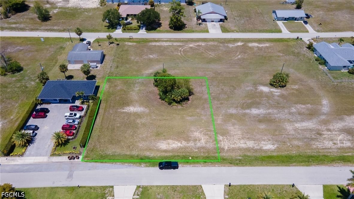 625 & 621 SW 4th Street, Cape Coral, FL 33991 photo 2