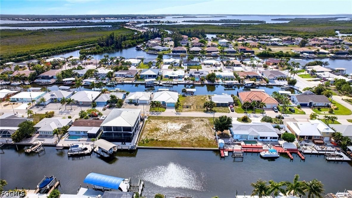 12262 Moon Shell Drive, Matlacha Isles, FL 33991 photo 4