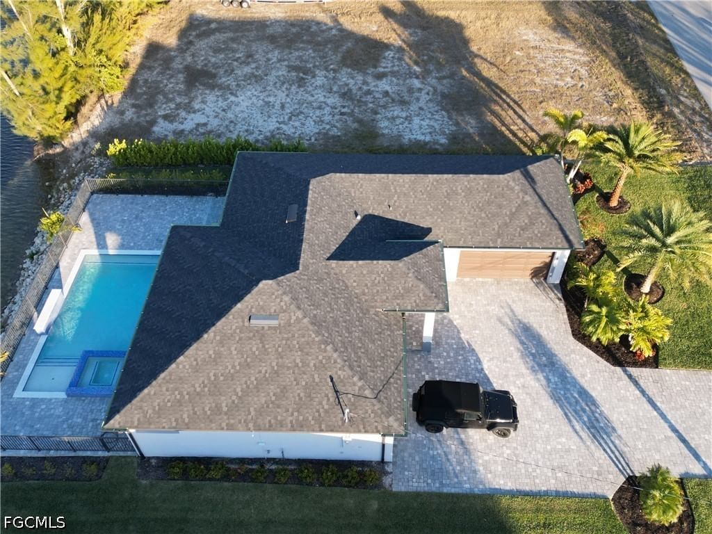 615 SW 22nd Terrace, Cape Coral, FL 33991 photo 2