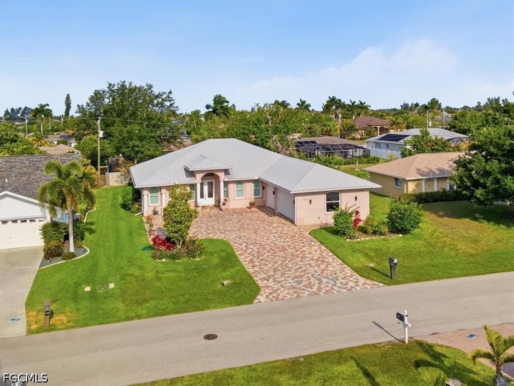 2416 SE 8th Avenue, Cape Coral, FL 33990 photo 5