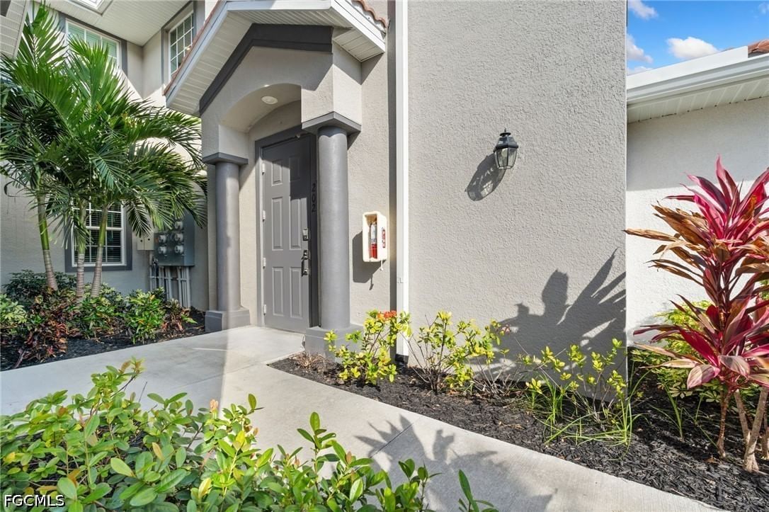 12050 Santaluz Drive #202, Fort Myers, FL 33913 photo 2