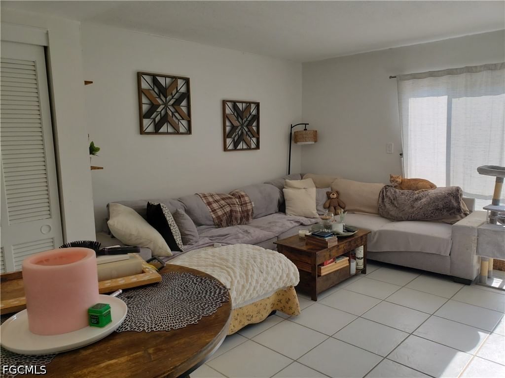 864 Courtington Lane #1, Fort Myers, FL 33919 photo 3