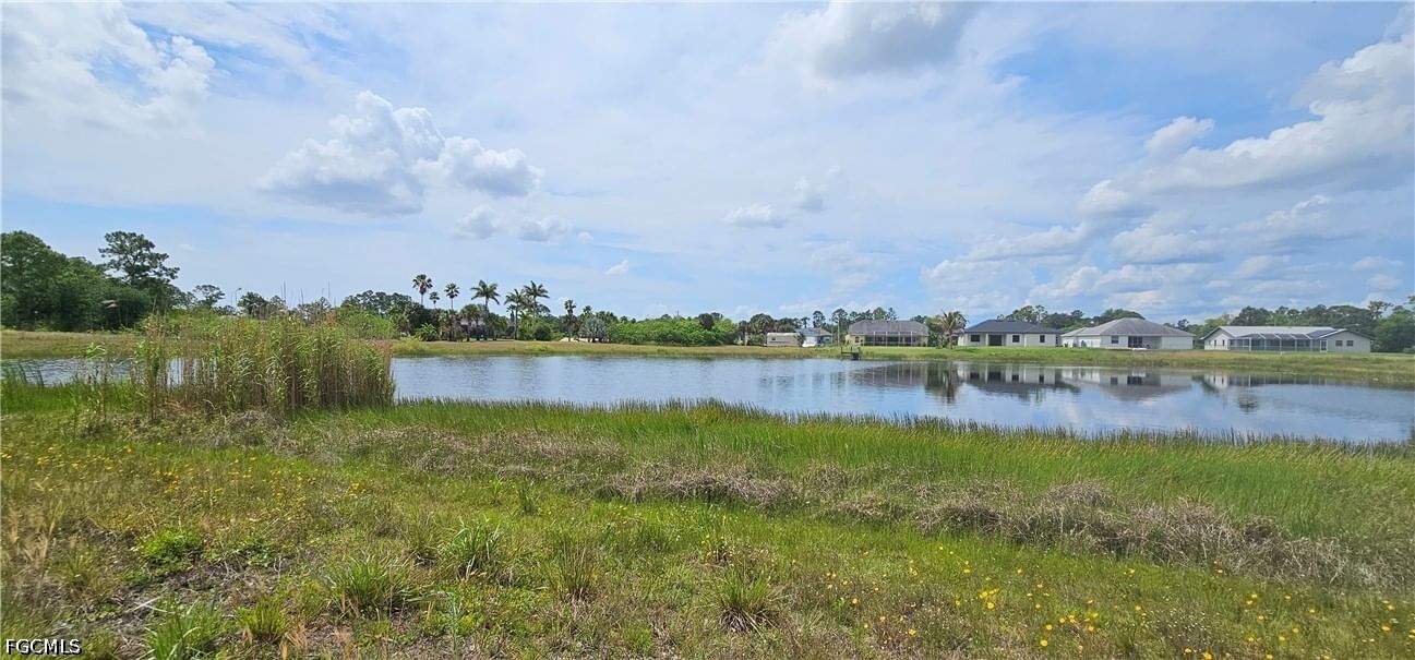 746 Chattman Street E, Lehigh Acres, FL 33974 photo 2