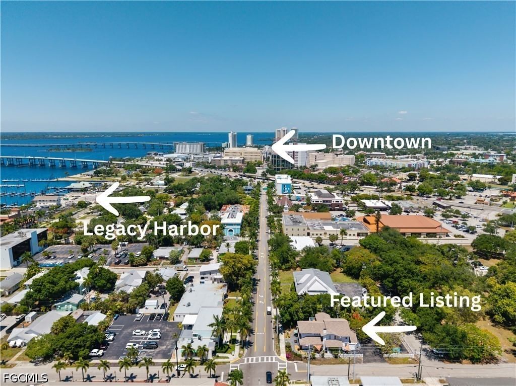 2135 McGregor Boulevard, Fort Myers, FL 33901 photo 2
