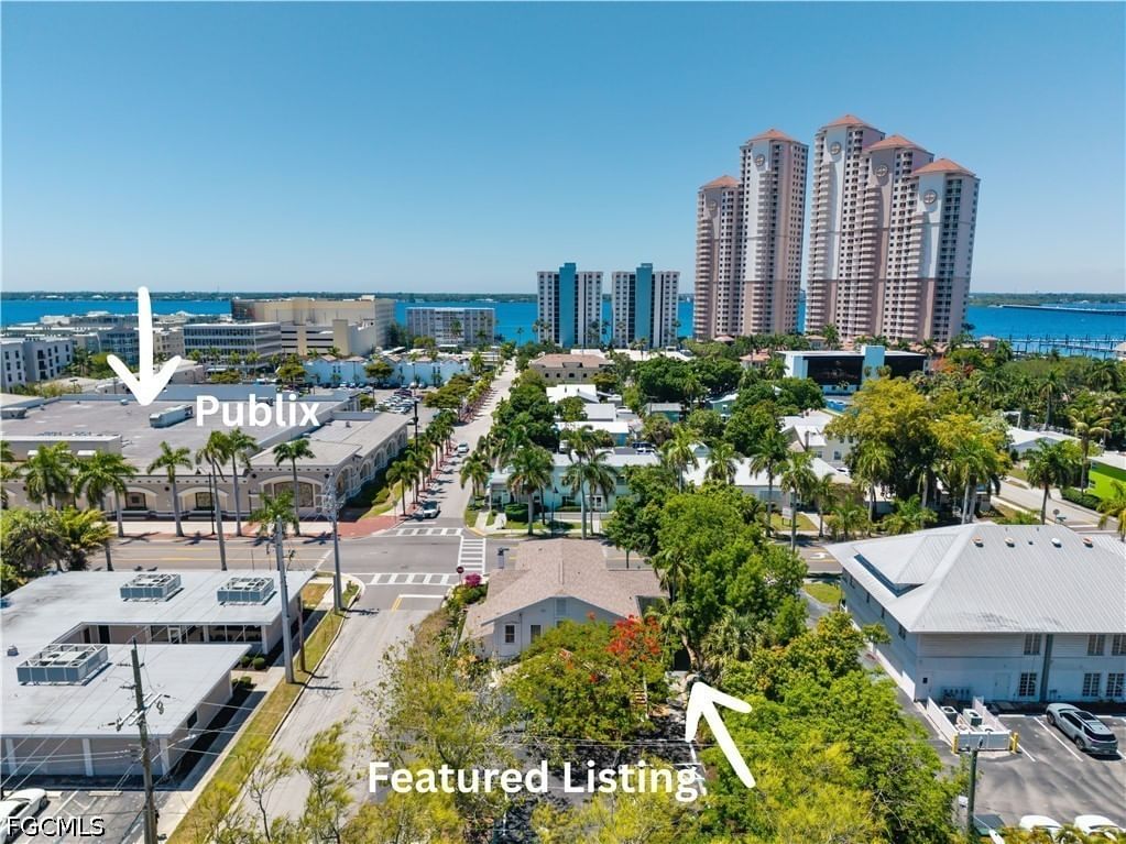 2135 McGregor Boulevard, Fort Myers, FL 33901 photo 3