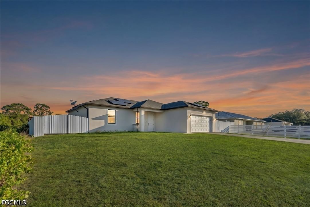 1086 W Leader Court, Labelle, FL 33935 photo 2