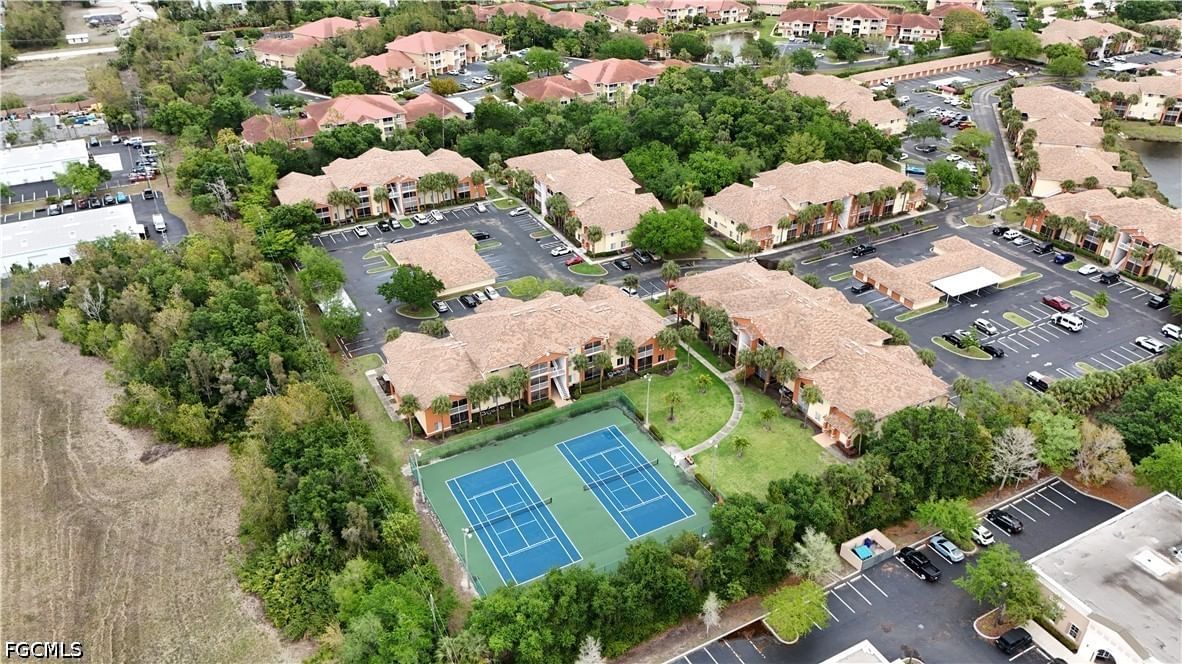 6341 Aragon Way #107, Fort Myers, FL 33966 photo 4