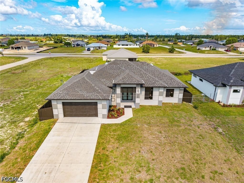 2724 NW 7th Place, Cape Coral, FL 33993 photo 5