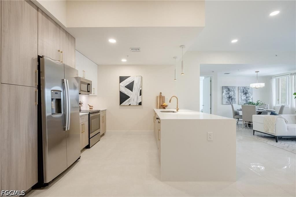 26589 ROSEWOOD POINTE Drive #B-308, Bonita Springs, FL 34135 photo 4