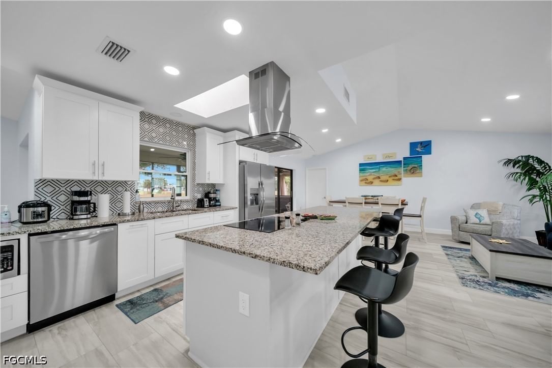299 Rotonda Circle, Rotonda West, FL 33947 photo 4