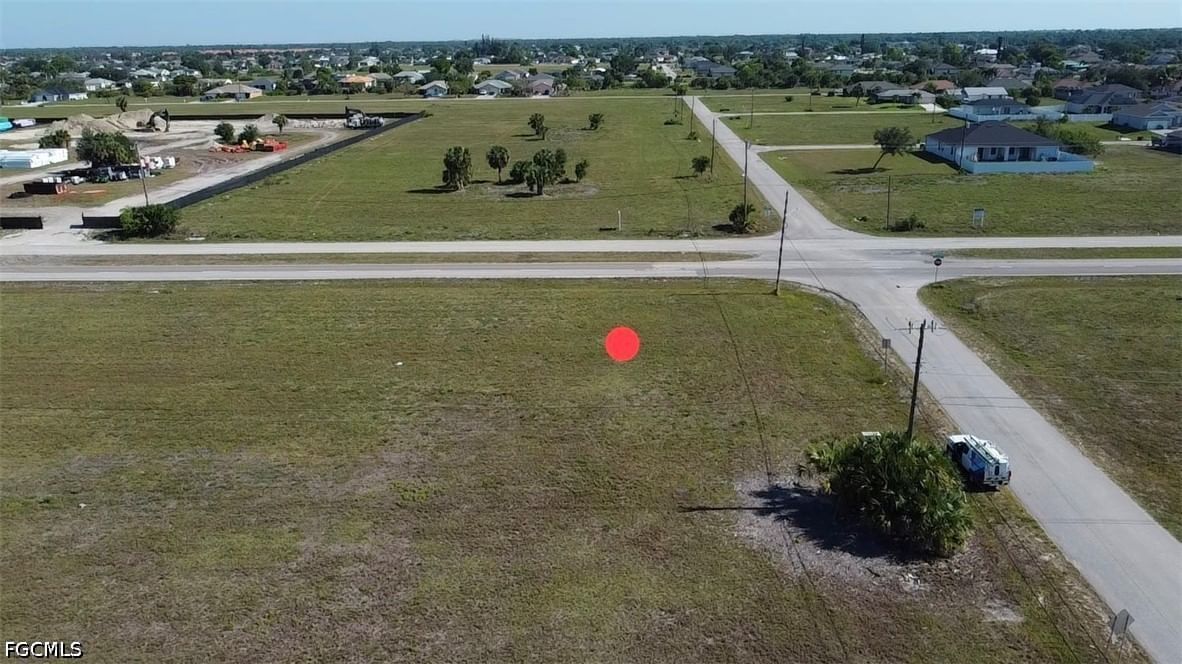 2098 Diplomat Parkway E, Cape Coral, FL 33909 photo 5