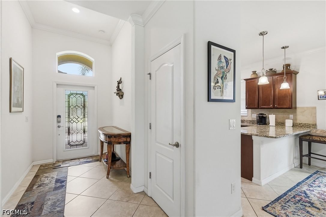 9577 Mirada Boulevard, Fort Myers, FL 33908 photo 4