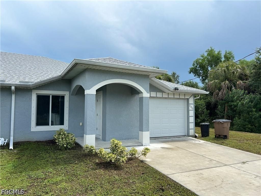 2225/2227 Snead Drive, Lehigh Acres, FL 33973 photo 2