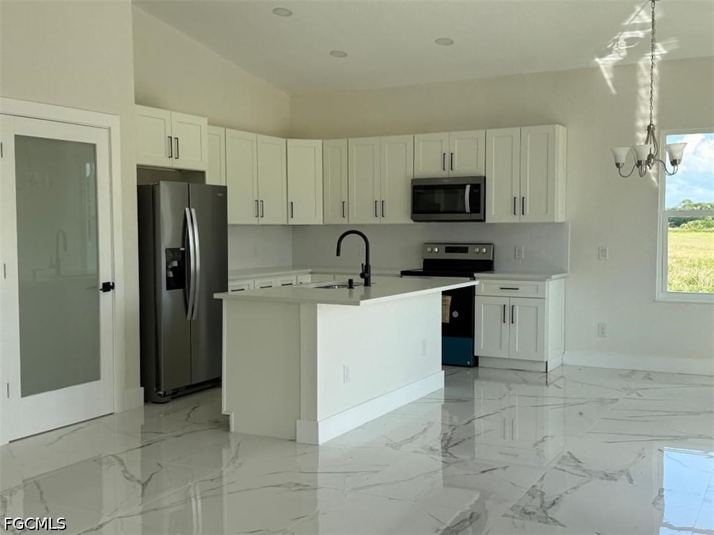 115 Lansing Circle, Labelle, FL 33935 photo 4