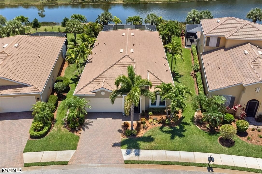 10600 Carena Circle, Fort Myers, FL 33913 photo 2