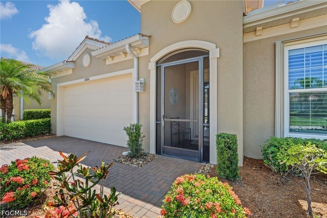 10600 Carena Circle, Fort Myers, FL 33913 photo 4