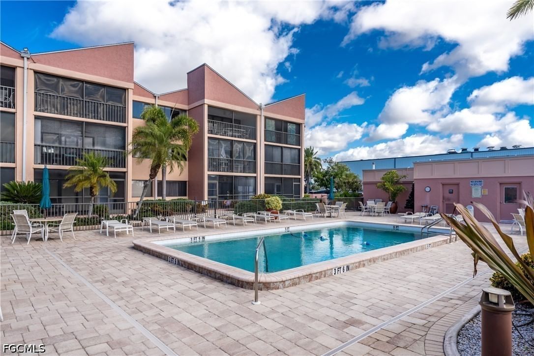 3170 Matecumbe Key Road #115, Punta Gorda, FL 33955 photo 4