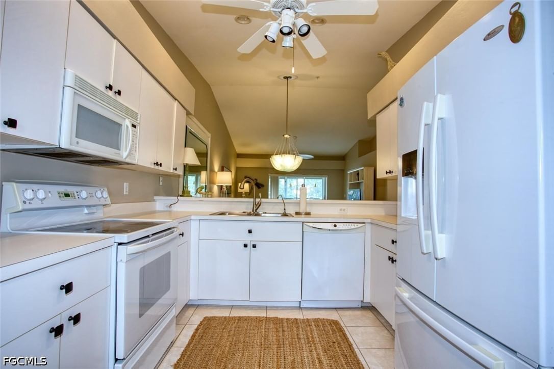 8083 Queen Palm Lane #425, Fort Myers, FL 33966 photo 5