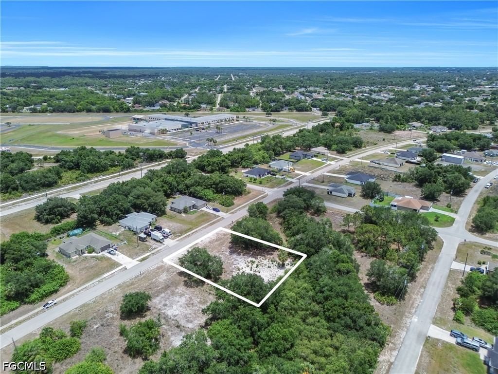 2525 Sunniland Boulevard, Lehigh Acres, FL 33971 photo 4