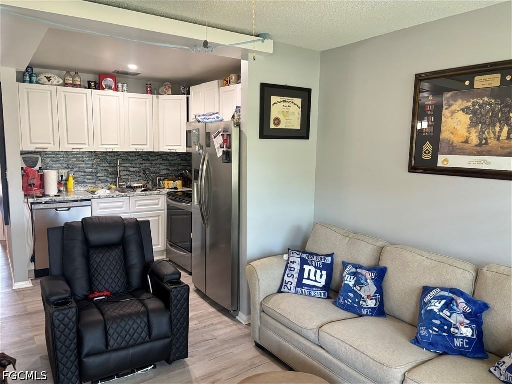 11 Vista Palm Lane #204, Vero Beach, FL 32962 photo 4