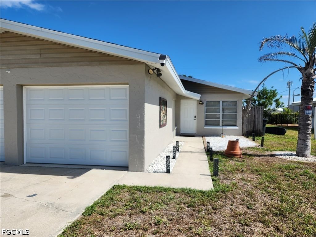11370 & 11368 Summerwinds Court #70, Fort Myers, FL 33908 photo 4
