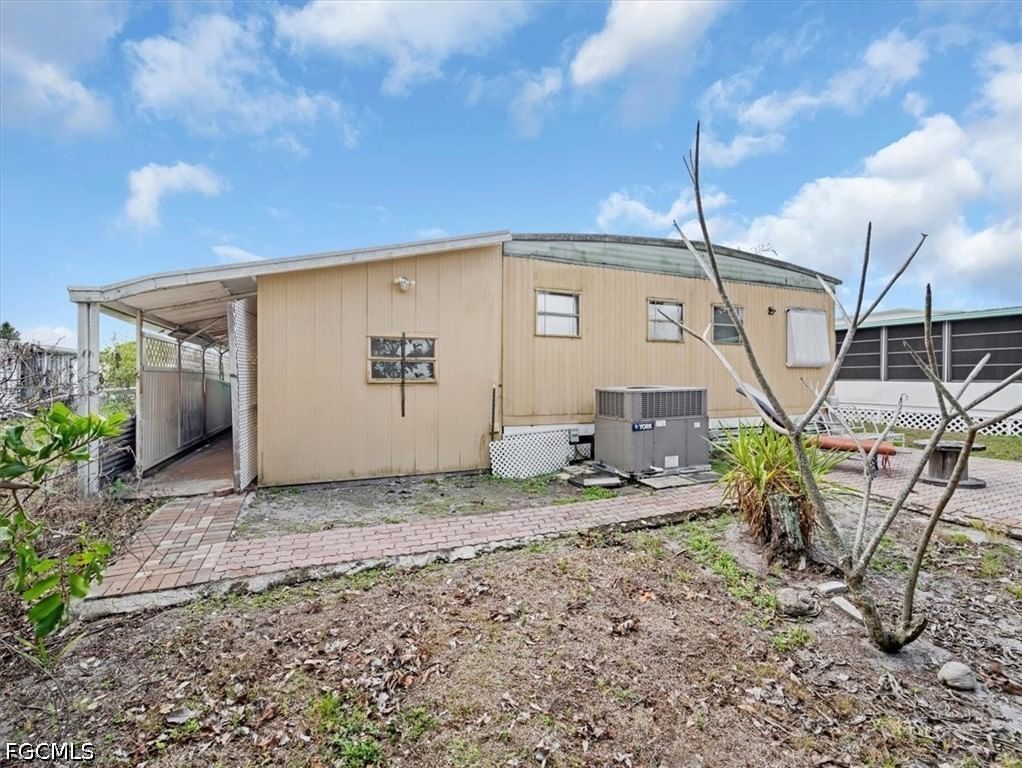 265 Fireball Lane, North Fort Myers, FL 33917 photo 4