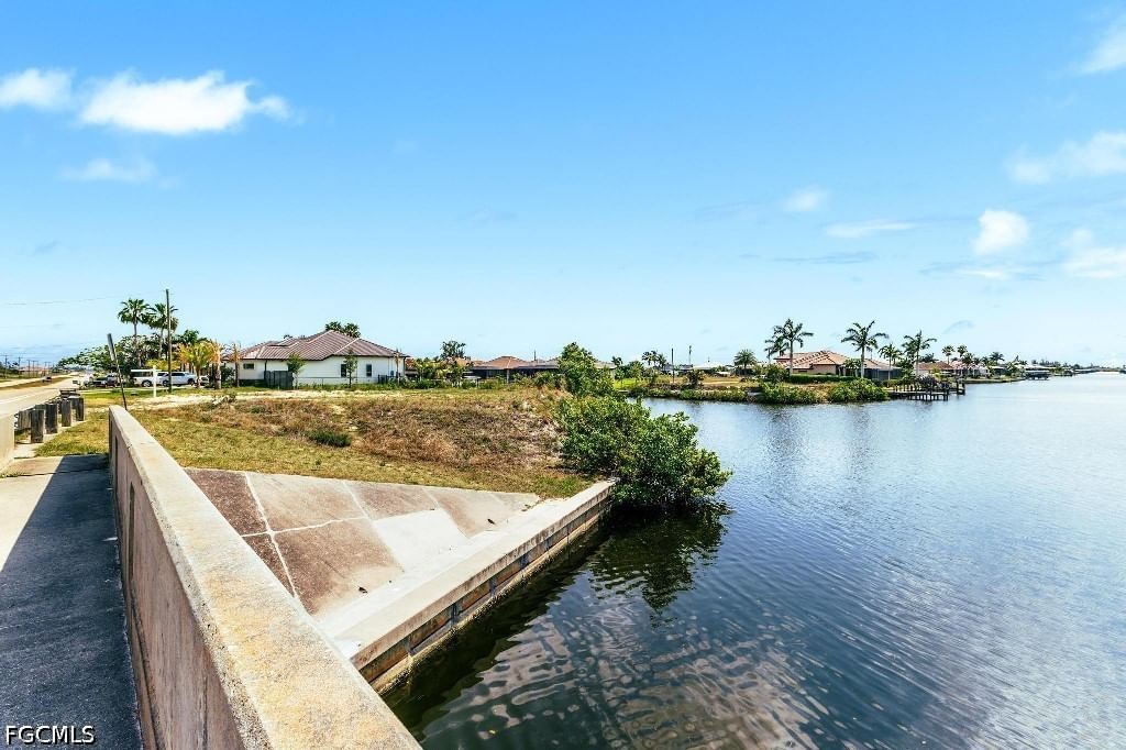 931 Old Burnt Store Road N, Cape Coral, FL 33993 photo 2