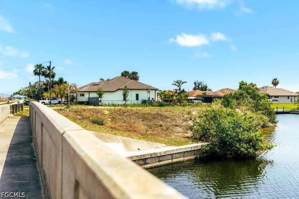 931 Old Burnt Store Road N, Cape Coral, FL 33993 photo 5