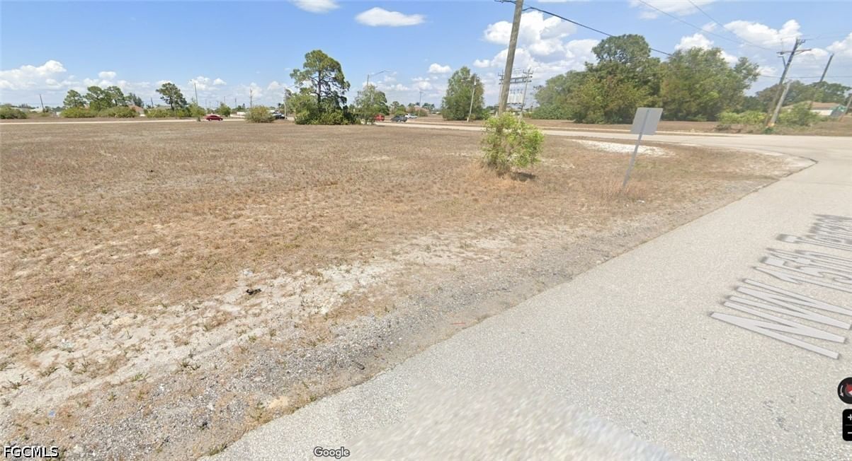 1604 Diplomat Parkway W, Cape Coral, FL 33993 photo 4