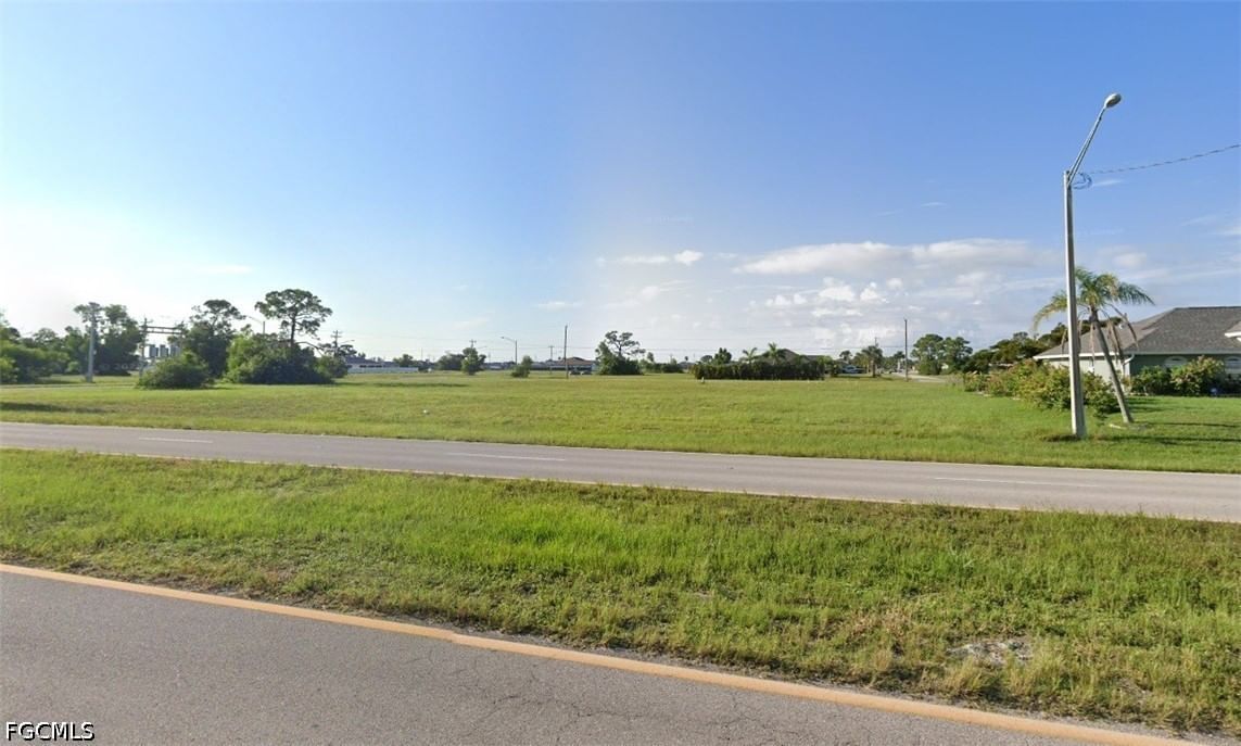 1604 Diplomat Parkway W, Cape Coral, FL 33993 photo 5