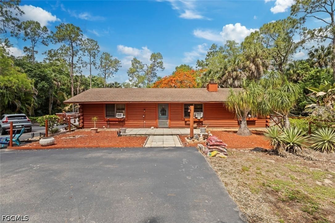 1445 31st Street SW, Naples, FL 34117 photo 2