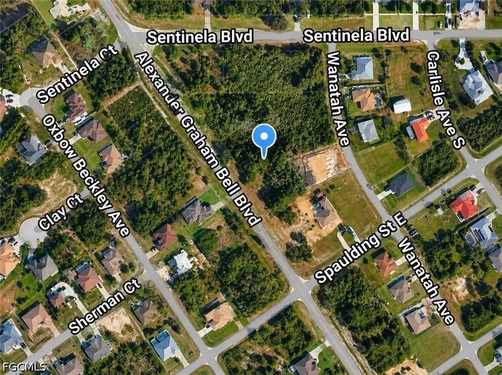 137 Bell Boulevard S, Lehigh Acres, FL 33974 photo 3
